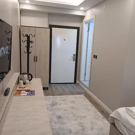 Hotel apartamentowy Sunset Hill *